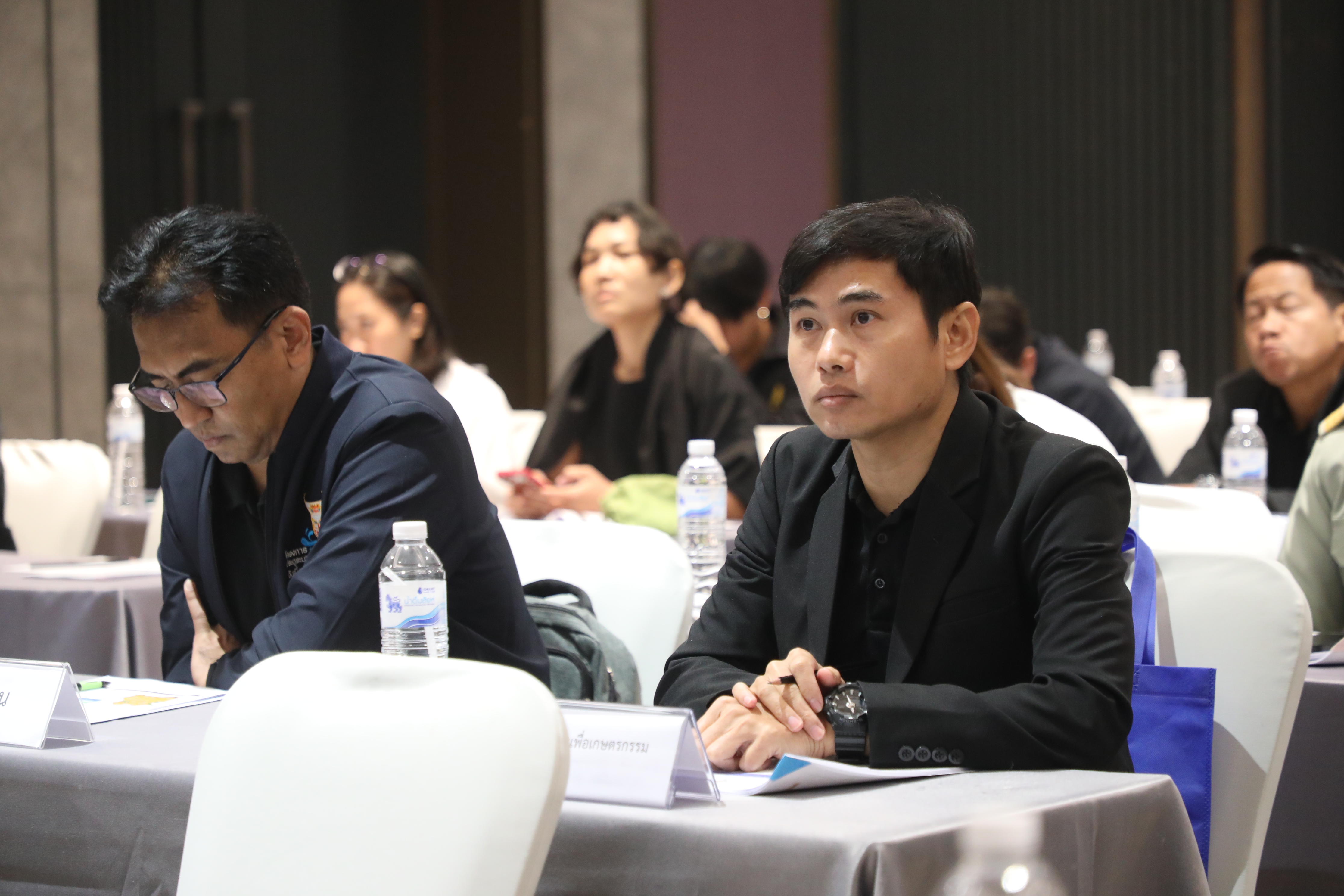 title - ส.ป.ก. ร่วมประชุมการนำเสนอรายงานติดตาม ตรวจสอบ และประเมินผลการใช้ที่ดินของประเทศไทยให้เหมาะสมกับสภาพที่ดินและศักยภาพที่ดิน ภาคตะวันออกเฉียงเหนือ